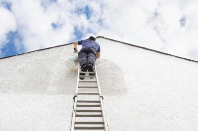 Peinture extérieure à Chamborigaud — façades et ravalement